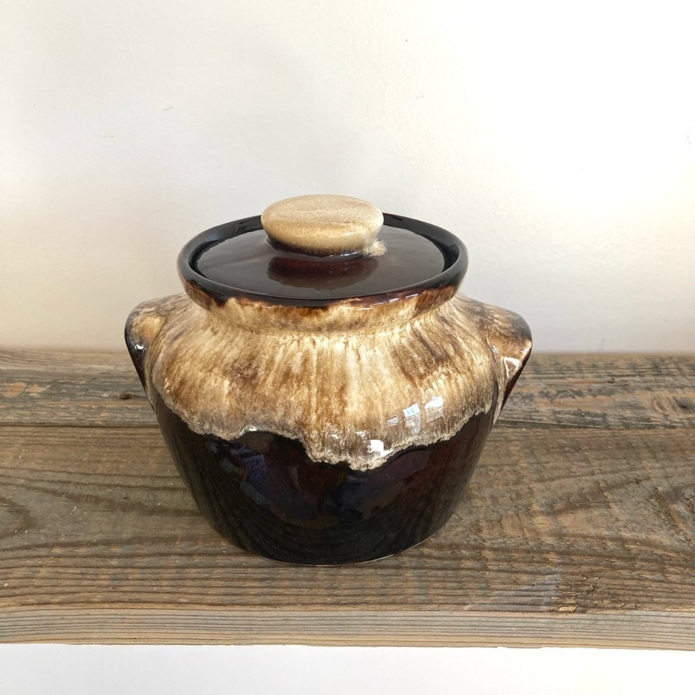 Brown drip bean pot